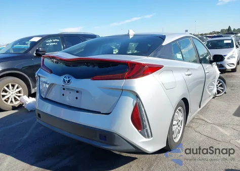 2017 Toyota Prius Prime Plus из США, поврежденный, VIN JTDKARFP7H3023185